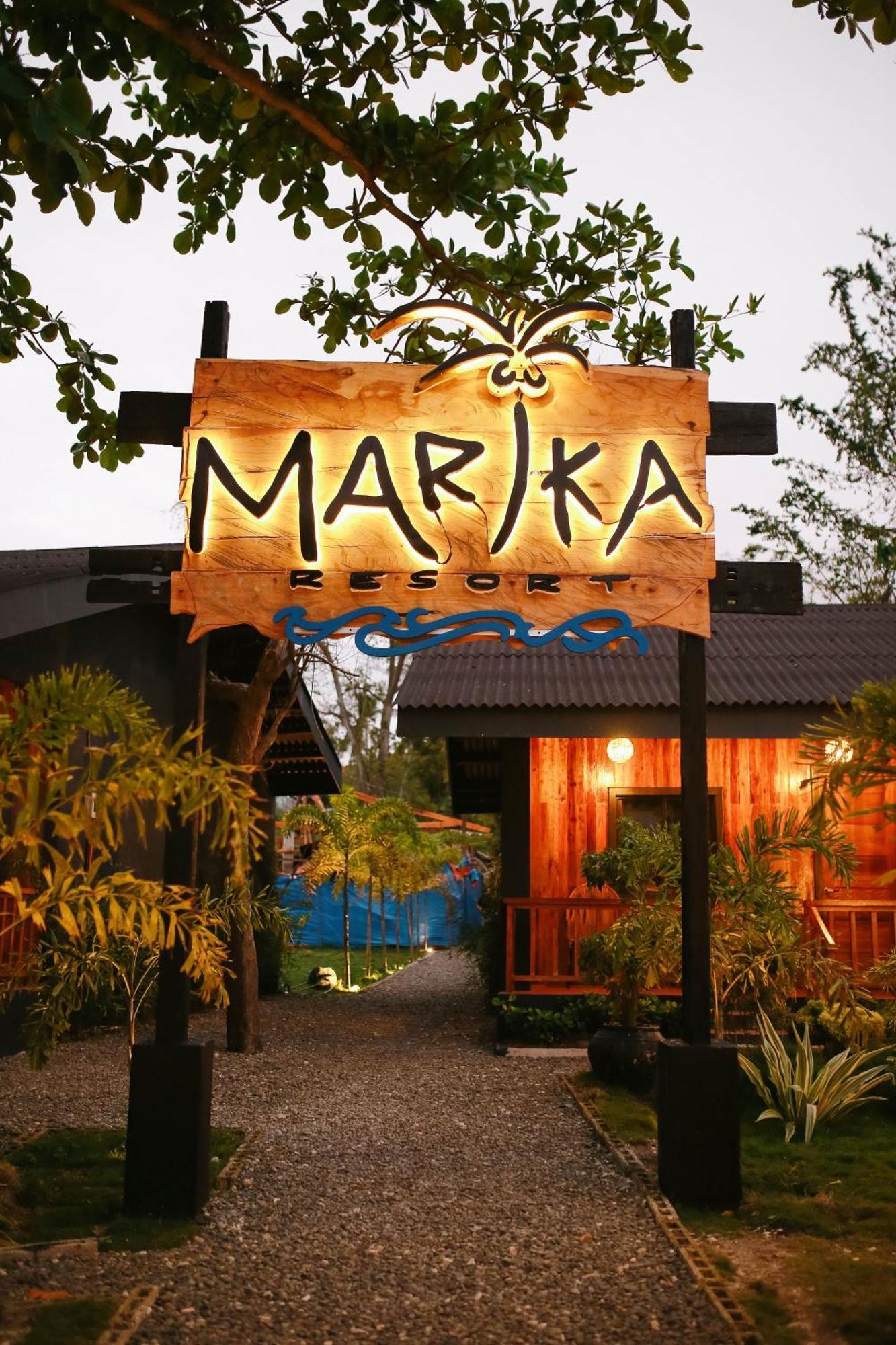 Marika Resort Badian Exterior photo
