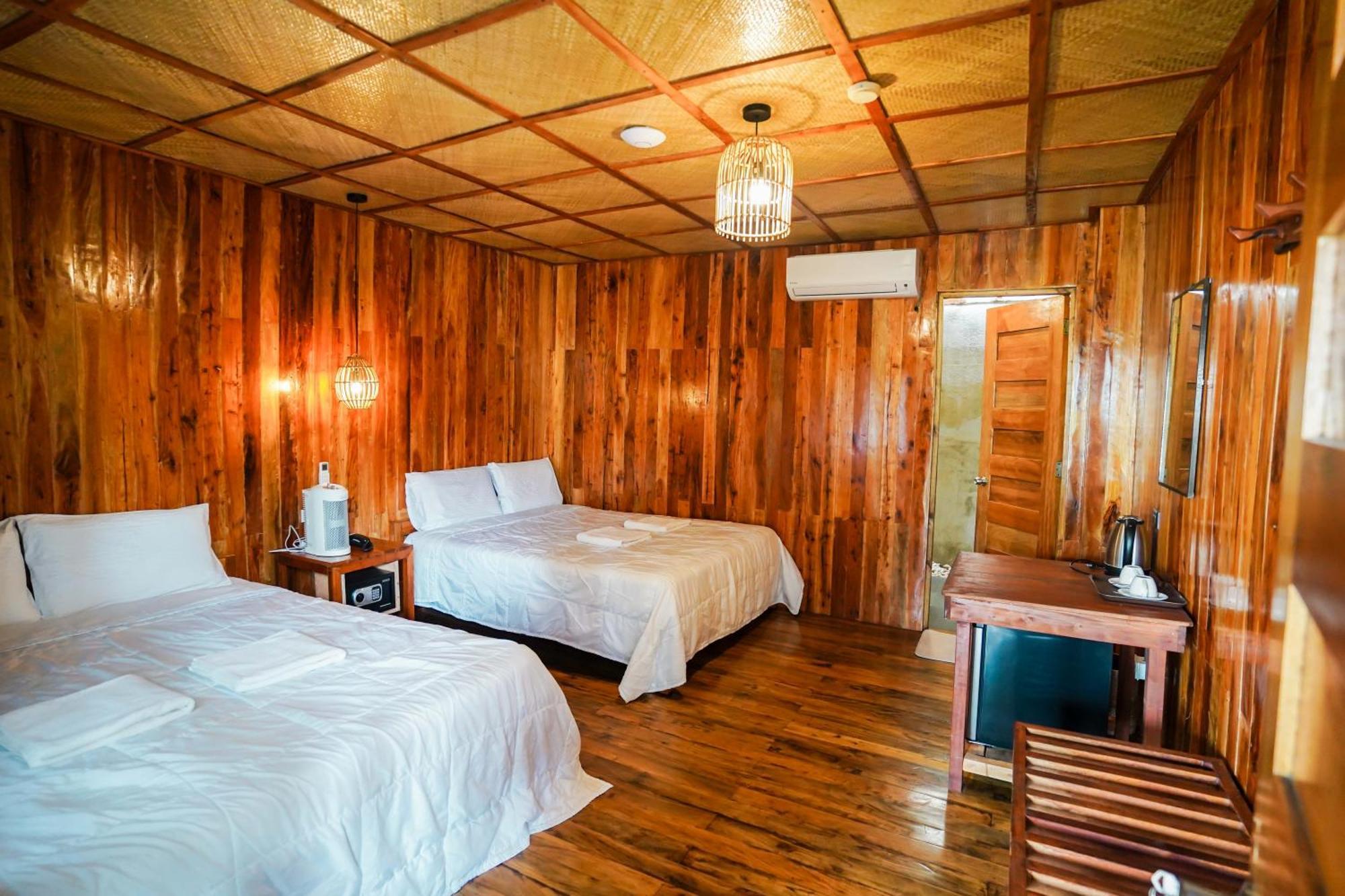 Marika Resort Badian Exterior photo